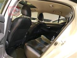 نیسان سێنترا